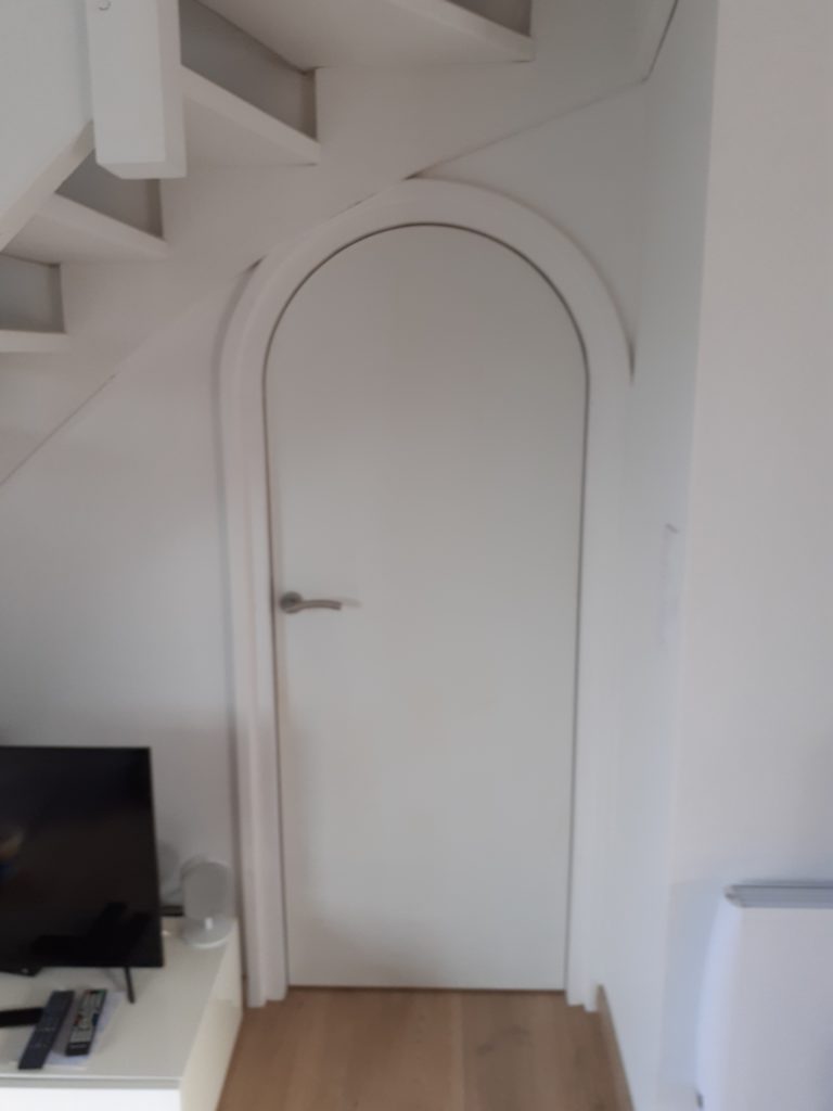 Fabrication et pose d'une porte d'intérieure cintrée J&S Rénovation 56 — free download